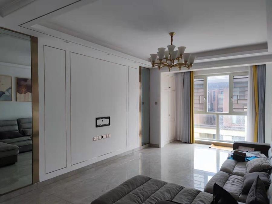 金地三千府法拍房六期洋房Y-5666棟502室房屋及房屋內現(xiàn)有的家具、家電