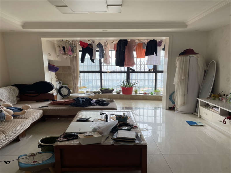 金澤園小區(qū)法拍房二期2、3棟2502室