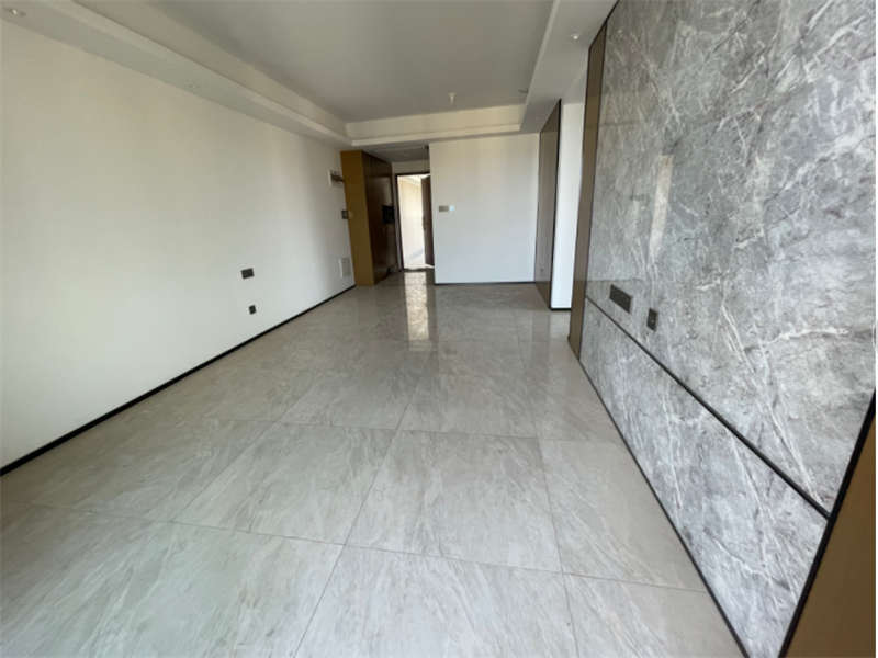 萬科魅力之城（城際新苑）法拍房4.2期80、81、82棟82-2702號（雙學區(qū)）