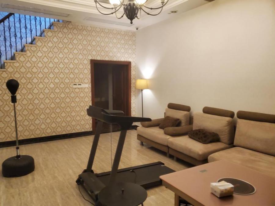 萬(wàn)科繁華里（萬(wàn)科金域華府三、四期）法拍房三、四期21棟106號(hào)房屋及室內(nèi)中央空調(diào)