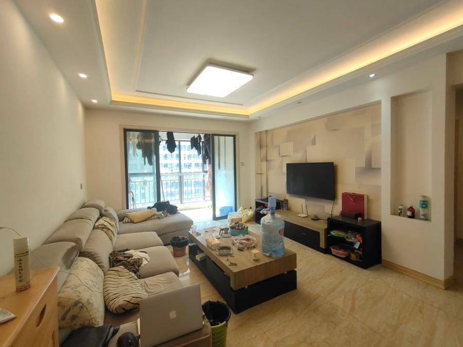 勤誠達新界法拍房G2棟806室