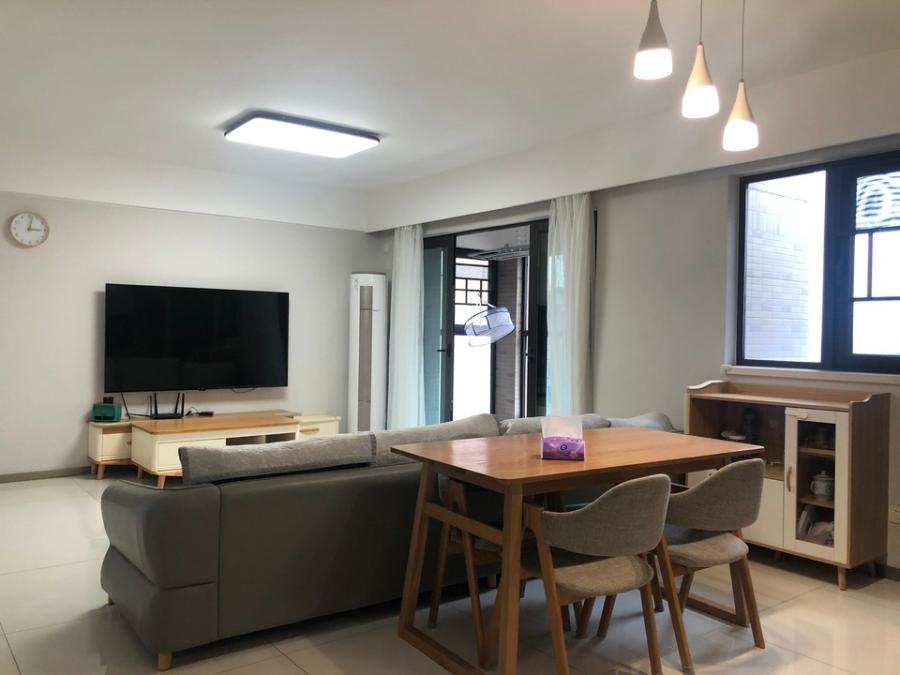 時(shí)代傾城五期（玫瑰園社區(qū)六）法拍房82#、83#棟3404室