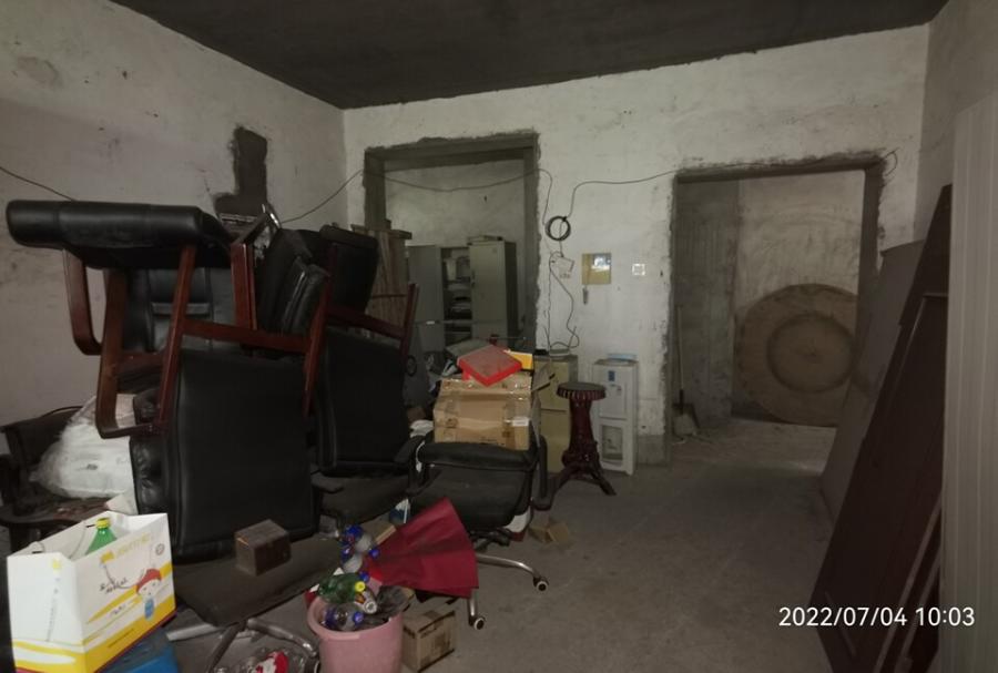 金麓國際小區(qū)（金麓商務(wù)廣場）法拍房3、4棟303