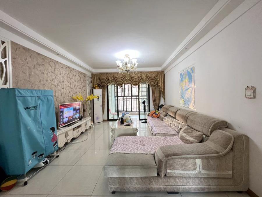 中海國際社區(qū)二期（中海江御名園）法拍房二期二區(qū)3、4棟808房