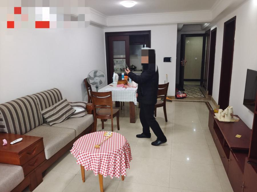 中海國(guó)際社區(qū)一期（中海江御名園）法拍房一期金楠街3、4棟2203號(hào)