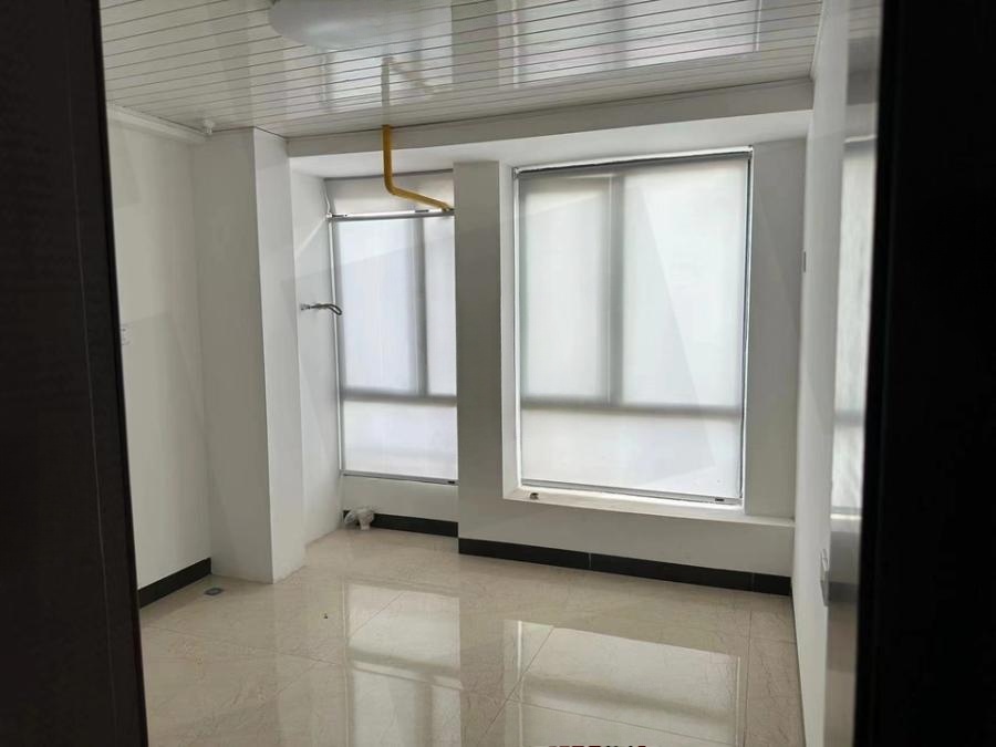 中建偶寓（中建芙蓉嘉苑）法拍房22、23、27棟376號房及屋內(nèi)兩臺空調(diào)