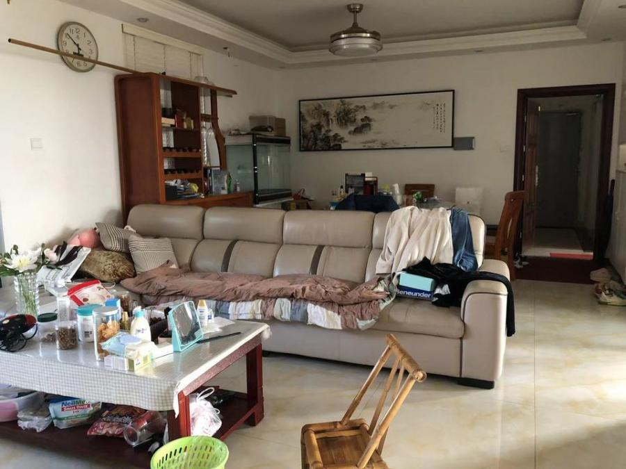 勤誠達(dá)新界法拍房D3棟1106室