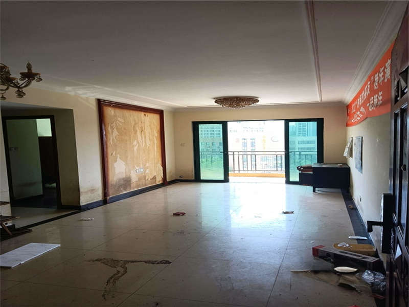 恒大雅苑法拍房72、73號(hào)棟808號(hào)