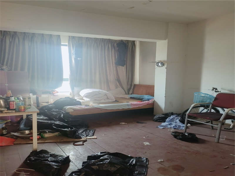 金典商務(wù)中心法拍房1、2、3、4棟611號(hào)