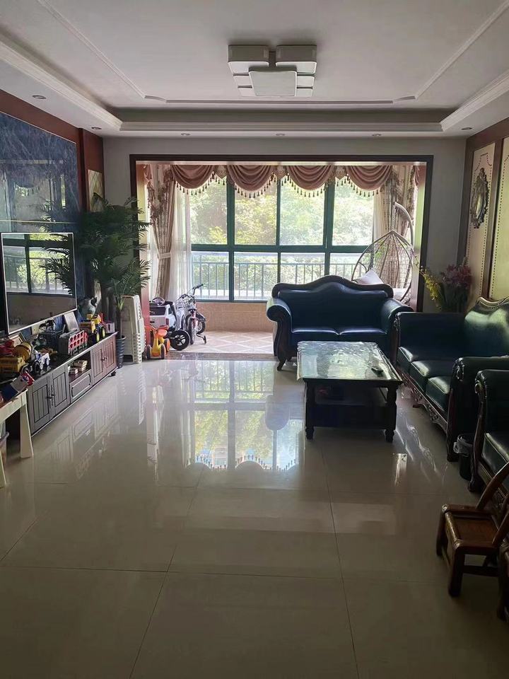 恒大名都法拍房5、6、7棟209號