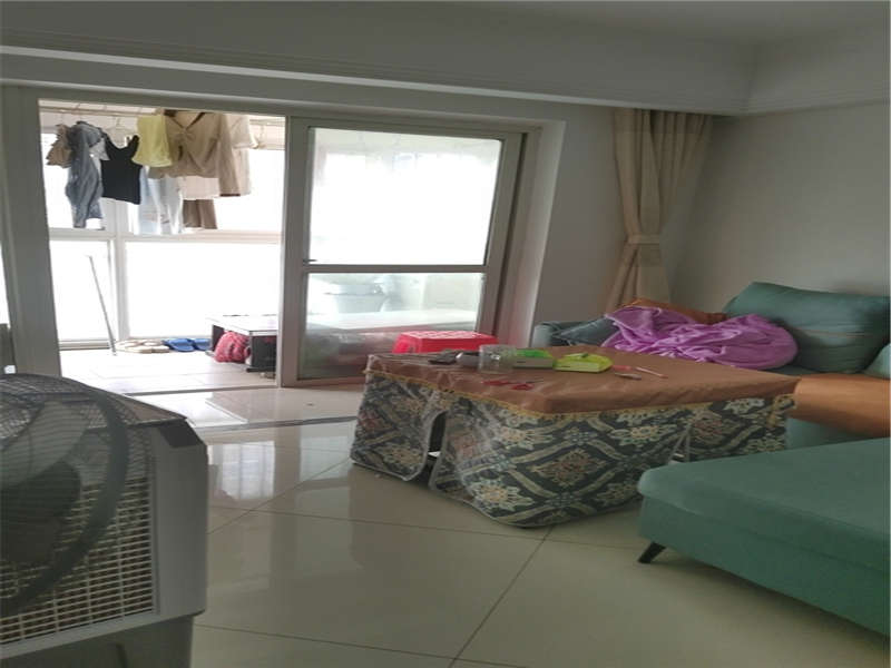 星典時(shí)代新寓法拍房7、8、9棟9-1004號(hào)