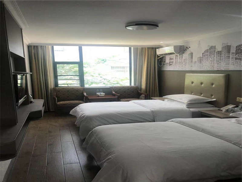 蔡鍔北路607號法拍房第1棟、3棟、4棟全部房屋