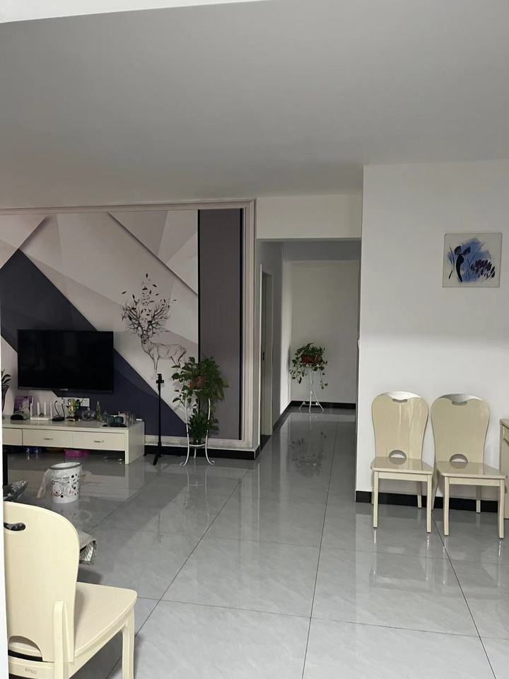 福晟錢(qián)隆國(guó)際（晟冉景苑）法拍房3棟404