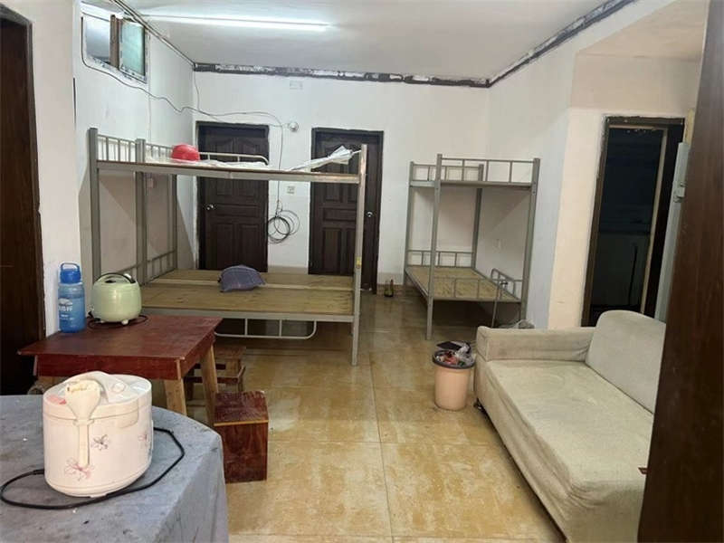 馬王堆陶瓷建材新城法拍房A03，A04棟305號(hào)