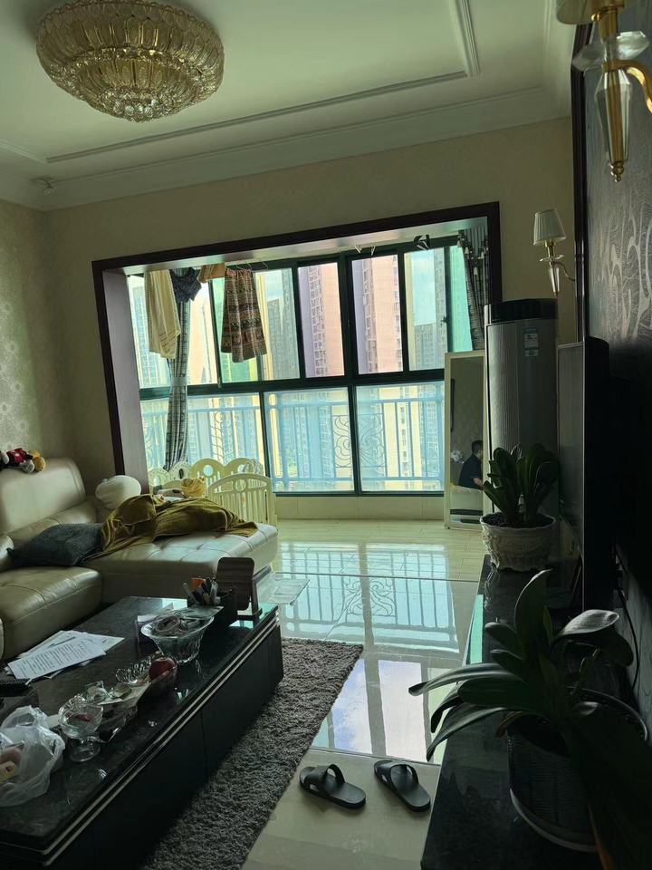 恒大雅苑法拍房34、35號(hào)棟2204室