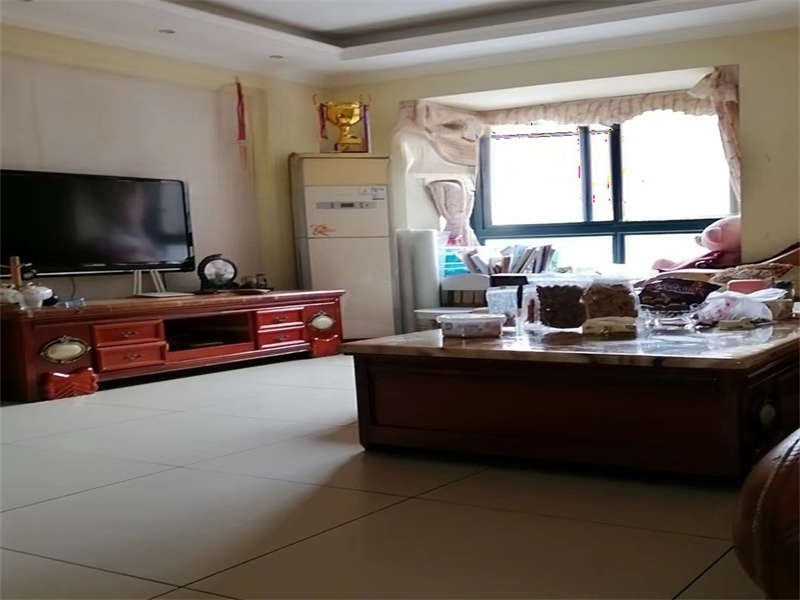 東方新城（東璽門(mén)）法拍房L1、L3棟2406號(hào)