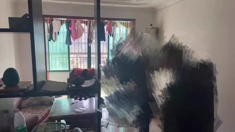 富基世紀(jì)公園法拍房54#、55#棟806室