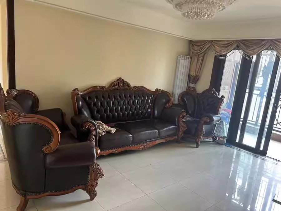 中海國際社區(qū)一期（中海江御名園）法拍房金楠街1、2棟2201