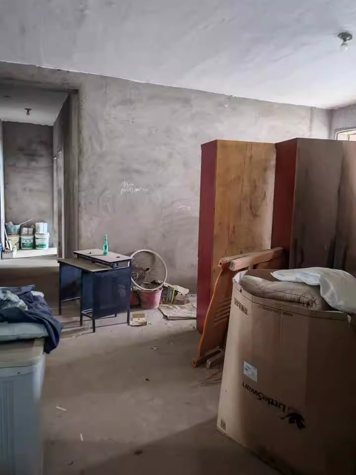 新華都萬(wàn)家城法拍房17棟706號(hào)（雙學(xué)區(qū)）