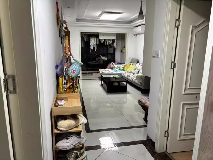 芙蓉萬(wàn)國(guó)城MOMA（卓越匯富苑）法拍房6棟603