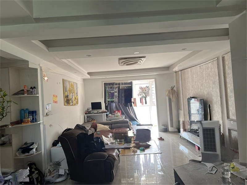 世方水岸園法拍房3棟701號(hào)