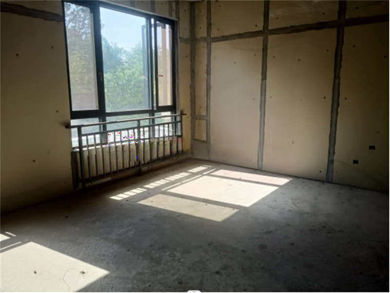 東能華府17棟101號(hào)（別墅）（共3套房，可單獨(dú)競(jìng)拍）