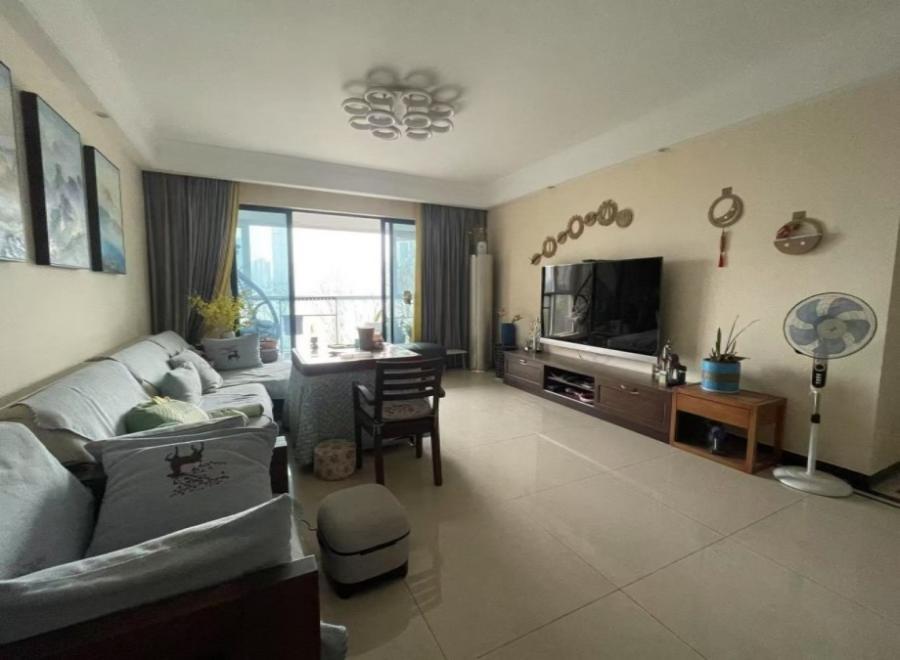 （一線湖景雙學(xué)位）中海梅溪湖壹號三期（湖墅嘉園）法拍房C地塊G10棟301房