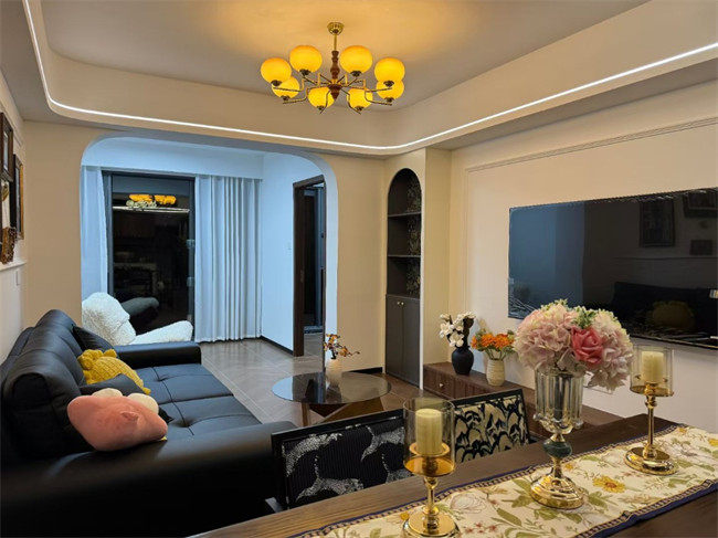 （首付6萬）明發(fā)國際城一期5棟7樓