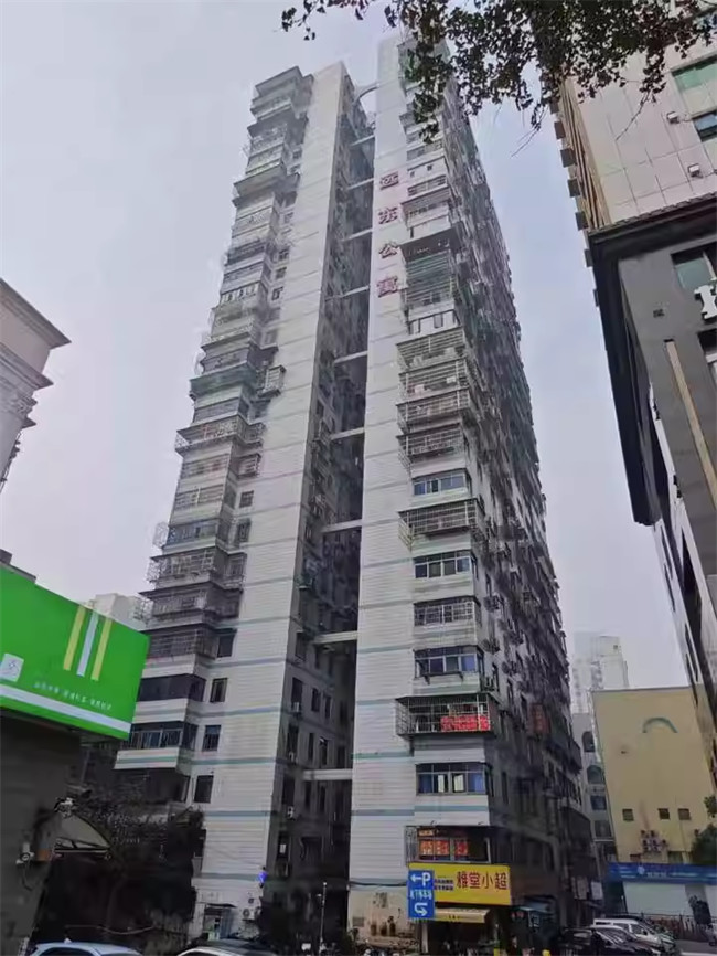 （頂復(fù)收租好房）遠(yuǎn)東公寓法拍房3002房（另有6套一起拍賣(mài)）