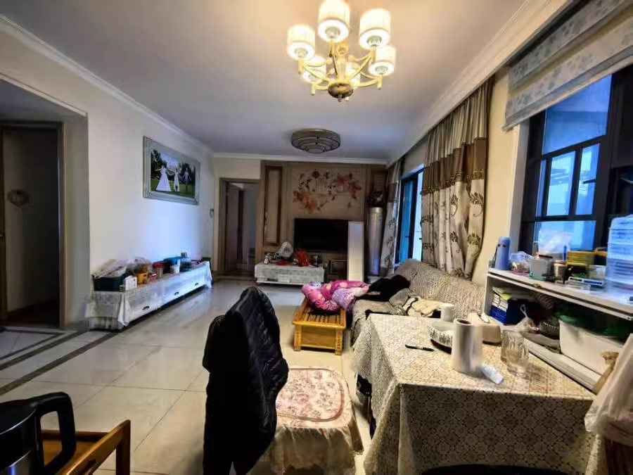 佳兆業(yè)時(shí)代廣場(chǎng)法拍房3棟3002房