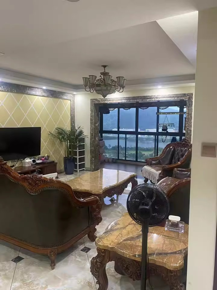 （湖景）達(dá)美D6區(qū)法拍房9棟1902號(hào)房