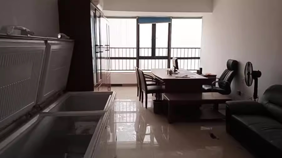 （單價(jià)3600）東岸城邦時(shí)代中心商場(chǎng)-公寓式酒店1701-1720合計(jì)20套房（可做辦公 酒店）