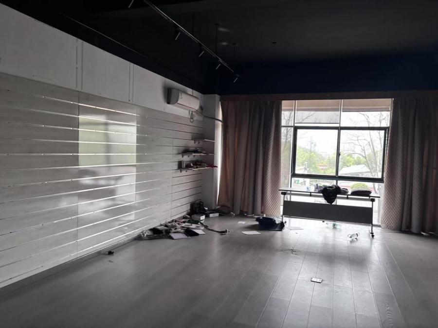 （兩層門(mén)面）悅禧國(guó)際山莊商住樓101房、201房、202房