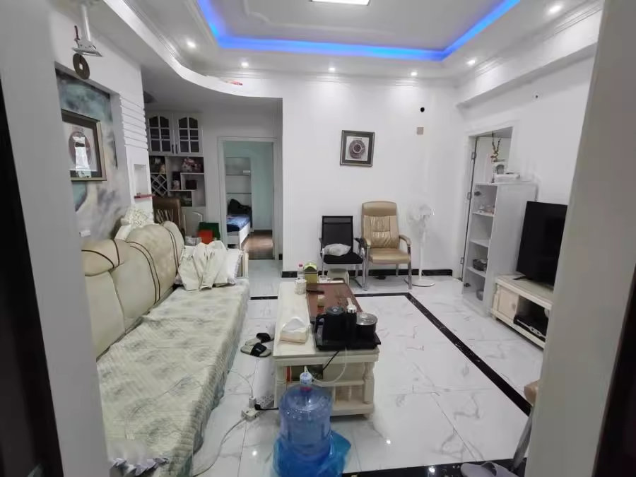 （市中心）大地金墅（金鵬金樹大廈）法拍房806號(hào)房