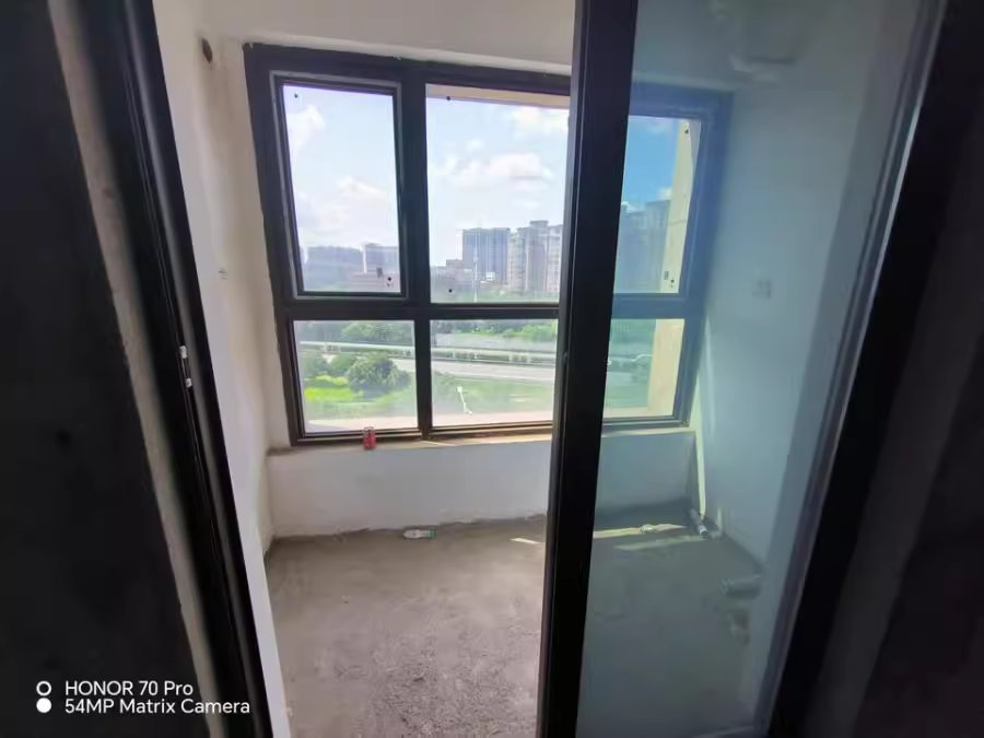 （8折 雙學(xué)位）明昇壹城二期（明昇時(shí)代廣場）法拍房1棟307號(hào)