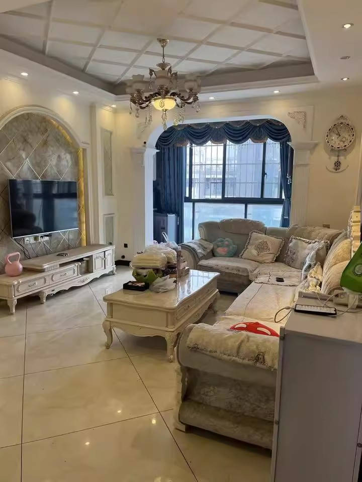 （雙學(xué)位）湘江世紀城映江苑法拍房2棟3303號房