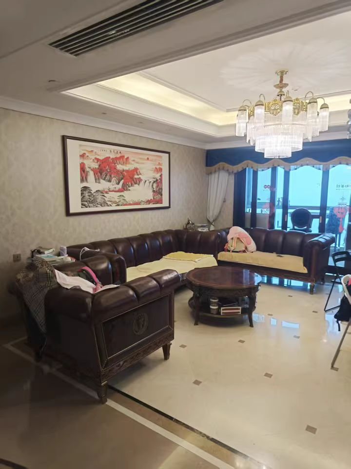 （一線江景）華遠(yuǎn)華中心法拍房3號(hào)樓3401號(hào)房