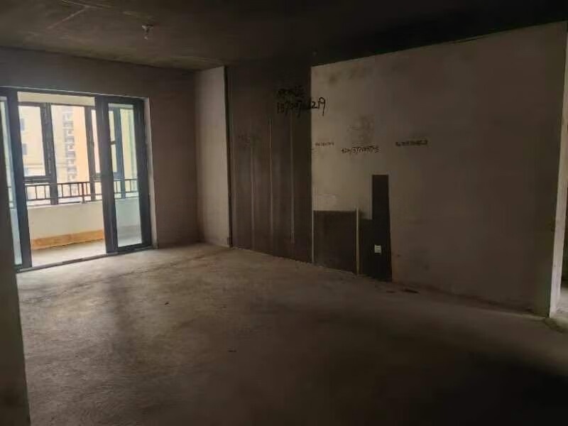 （超便宜4房）澳海月亮灣法拍房37棟1單元2001號